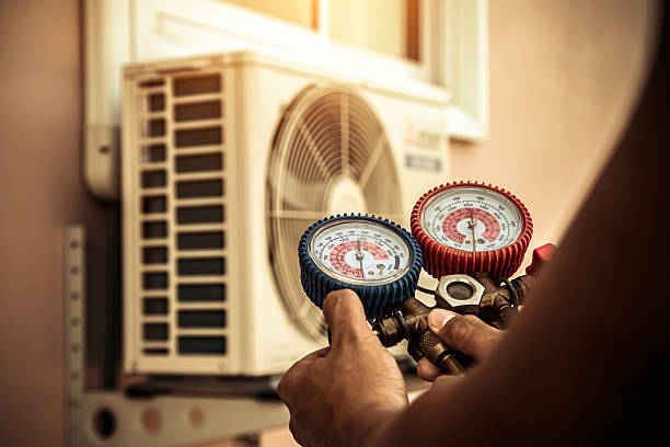 Professional Hvac Installation technician working in The Lakes, NV